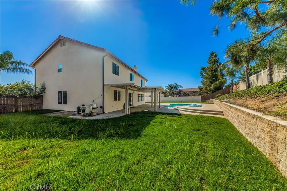 25043 Babbling Brook Menifee, CA 92584