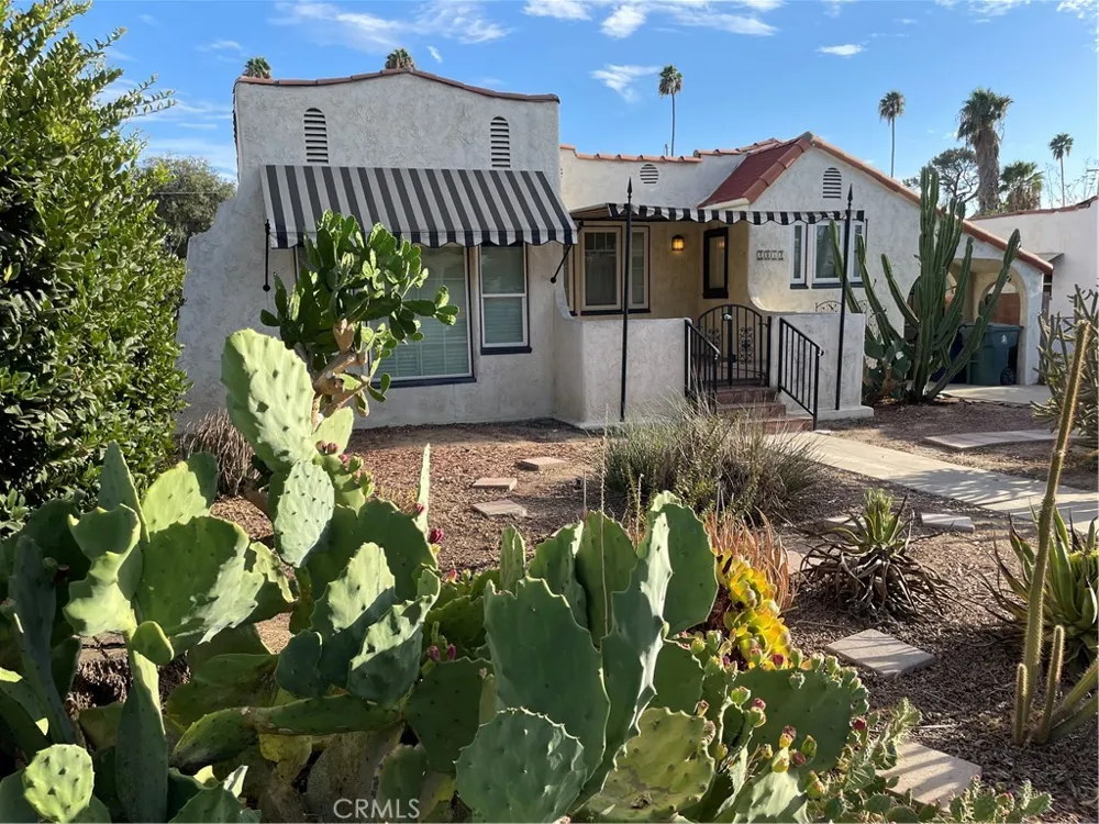 2032 Blenheim Riverside, CA 92507