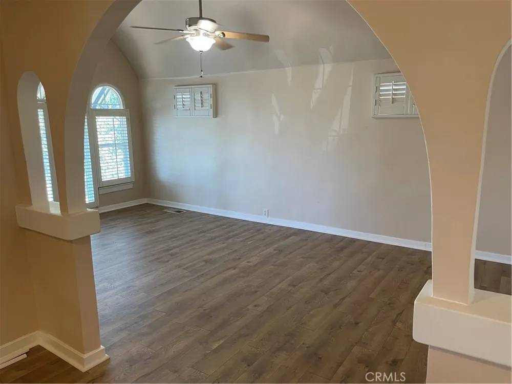 2032 Blenheim Riverside, CA 92507