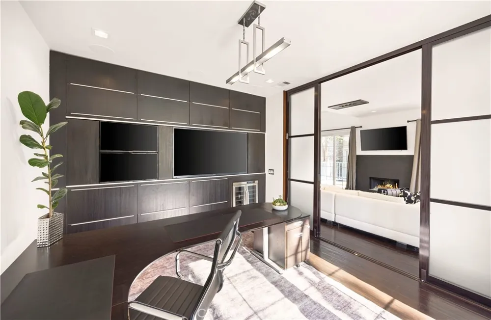 4 Chandon Newport Coast, CA 92657