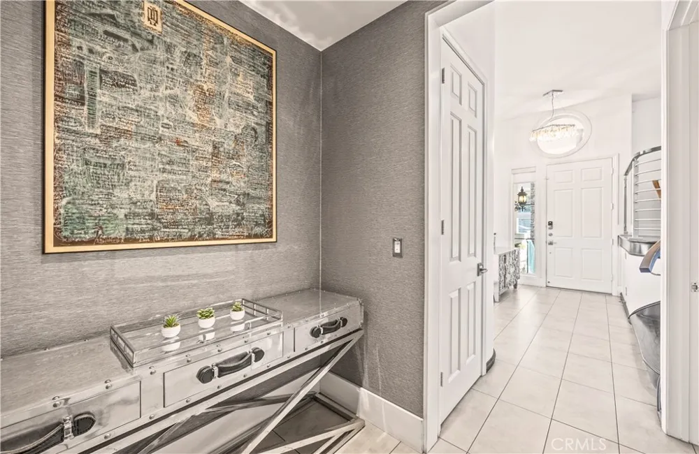4 Chandon Newport Coast, CA 92657