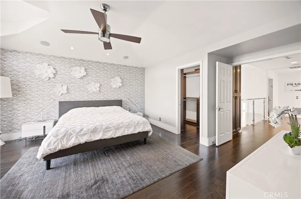4 Chandon Newport Coast, CA 92657