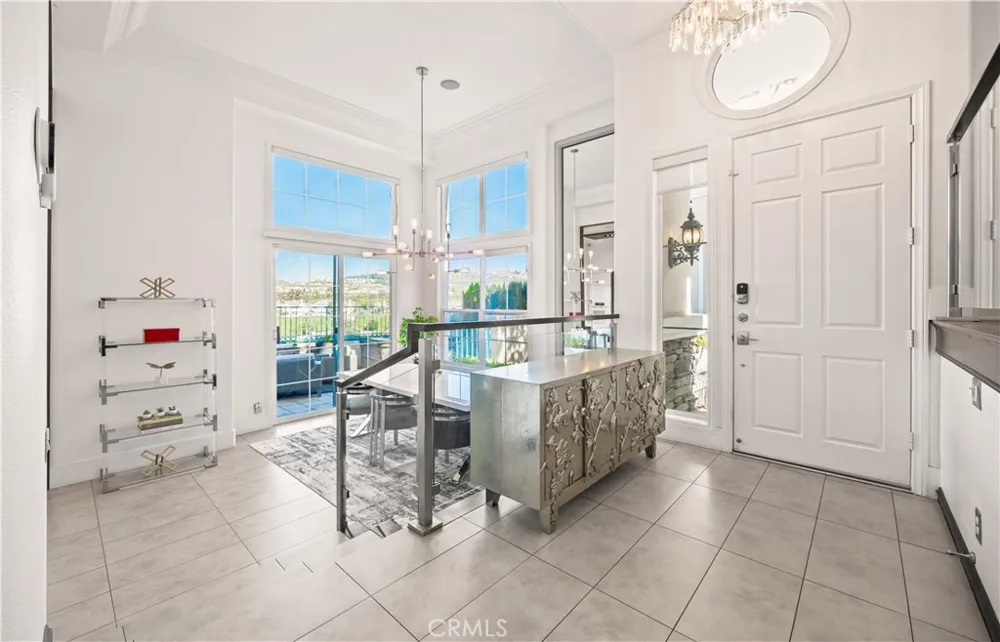 4 Chandon Newport Coast, CA 92657