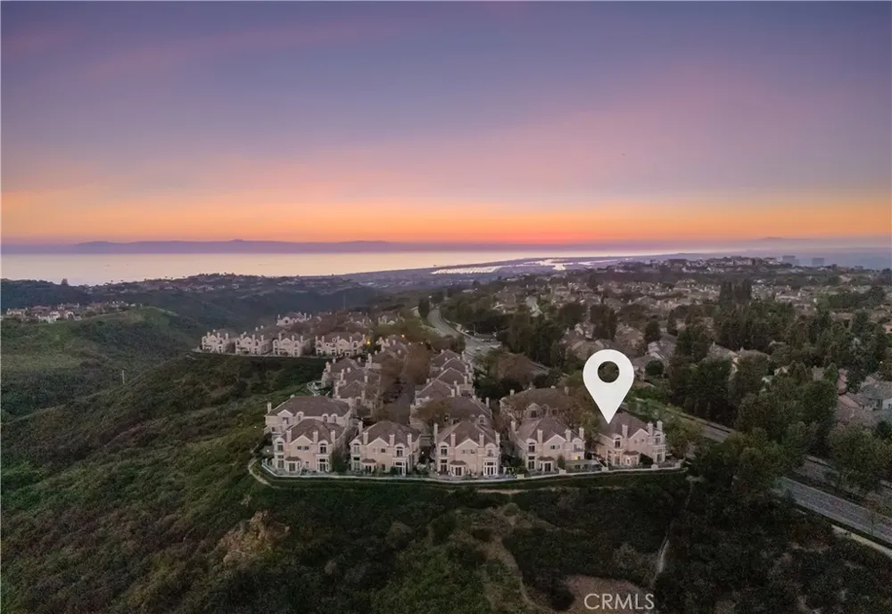 4 Chandon Newport Coast, CA 92657
