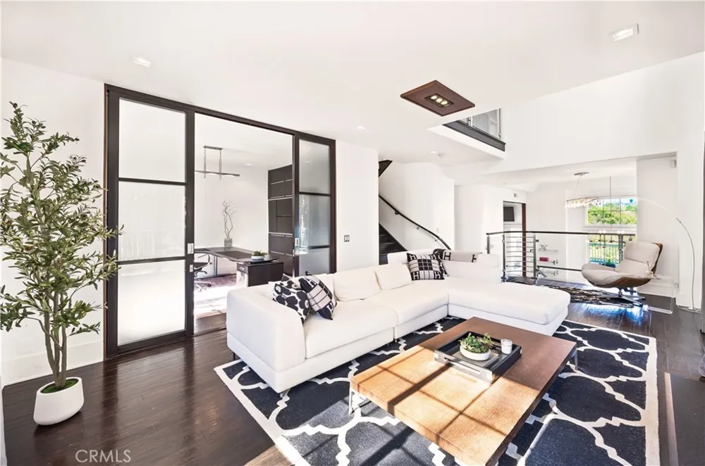 4 Chandon Newport Coast, CA 92657