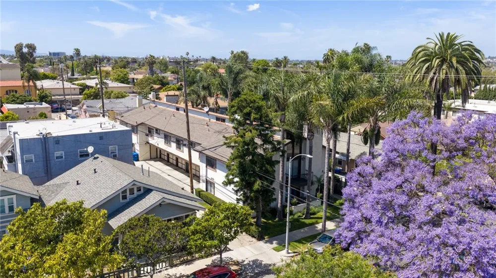 729 Freeman Avenue Long Beach, CA 90804