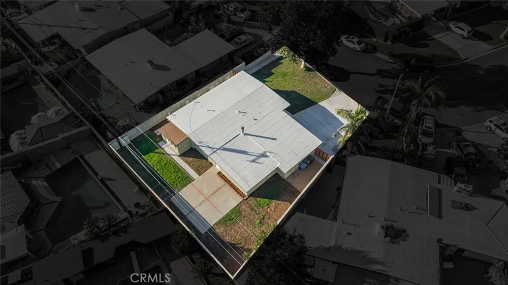 14046 Oval Whittier, CA 90605