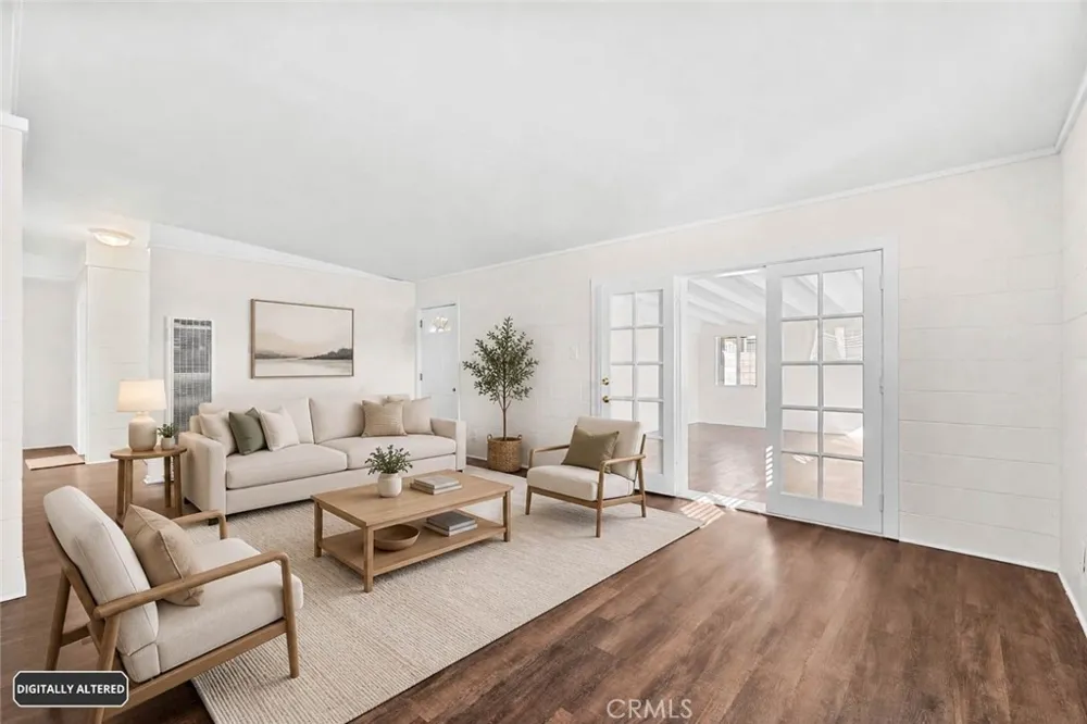14046 Oval Whittier, CA 90605