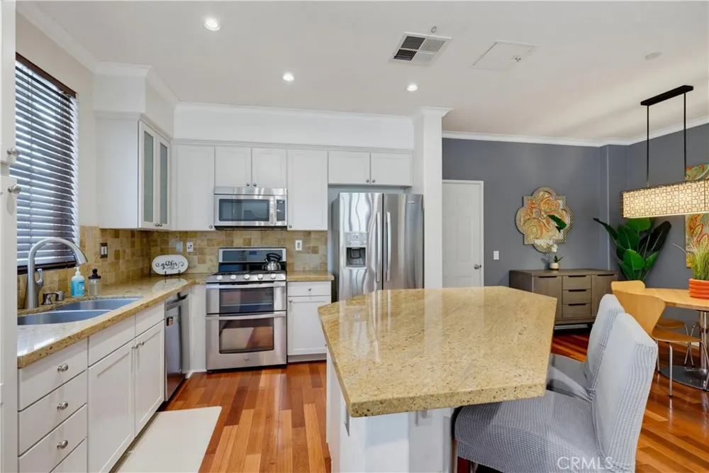 17 Quartz Lane Ladera Ranch, CA 92694