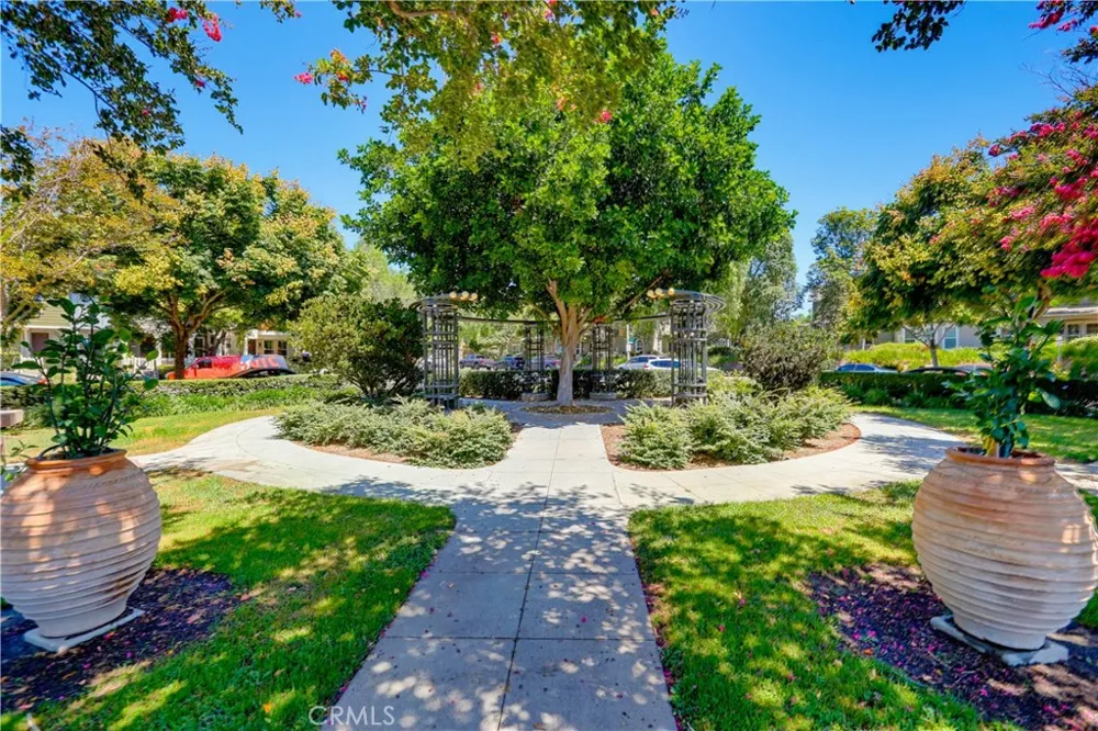17 Quartz Lane Ladera Ranch, CA 92694