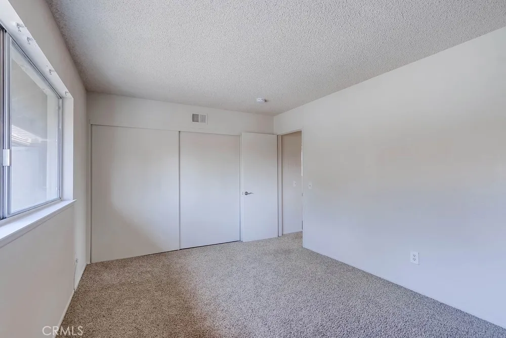 9502 Pettswood Dr #7 Huntington Beach, CA 92646