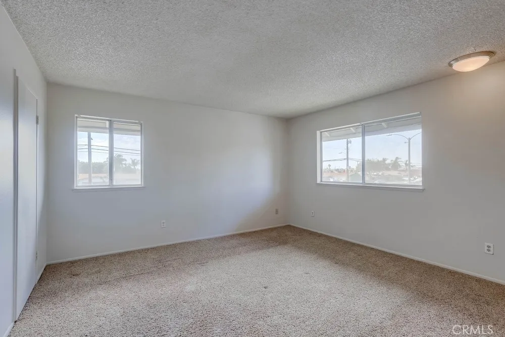9502 Pettswood Dr #7 Huntington Beach, CA 92646