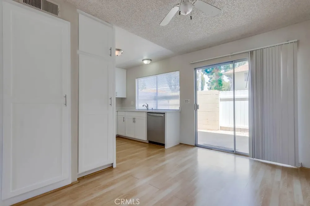 9502 Pettswood Dr #7 Huntington Beach, CA 92646
