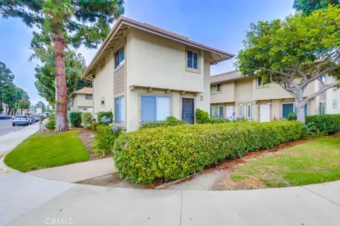 9502 Pettswood Dr #7