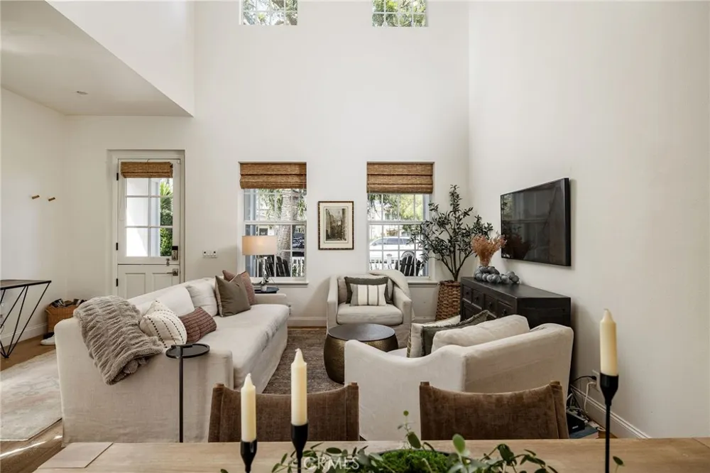 2001 Haven Newport Beach, CA 92663