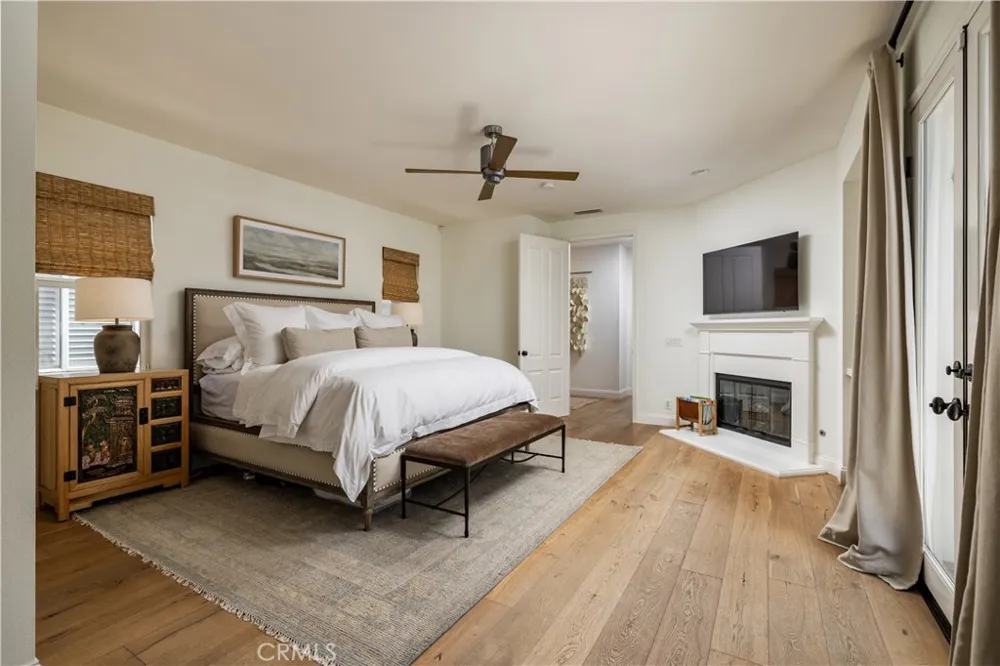 2001 Haven Newport Beach, CA 92663