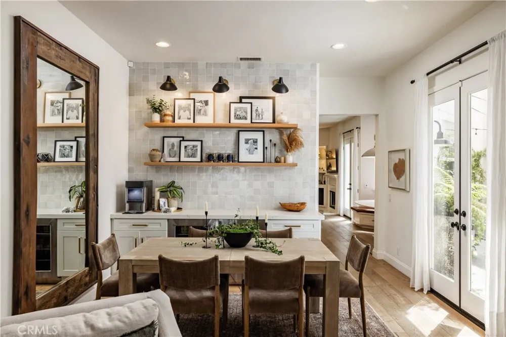 2001 Haven Newport Beach, CA 92663