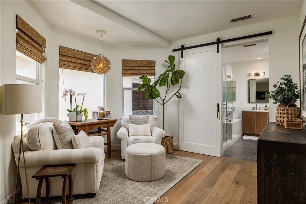 2001 Haven Newport Beach, CA 92663