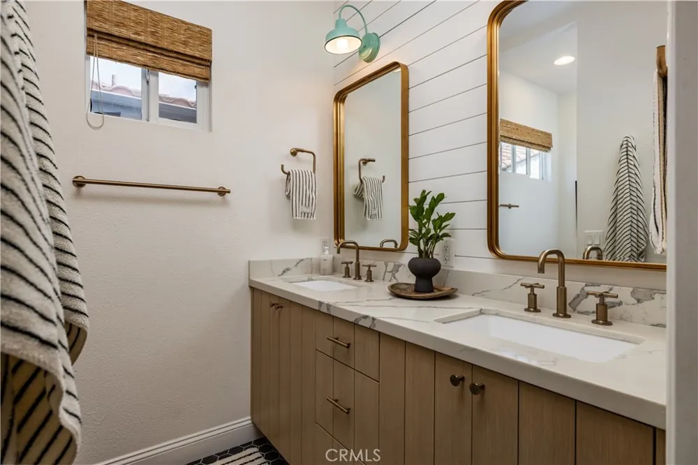 2001 Haven Newport Beach, CA 92663