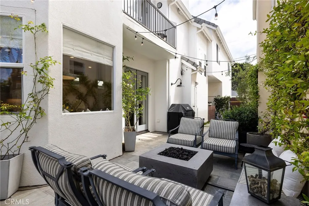 2001 Haven Newport Beach, CA 92663