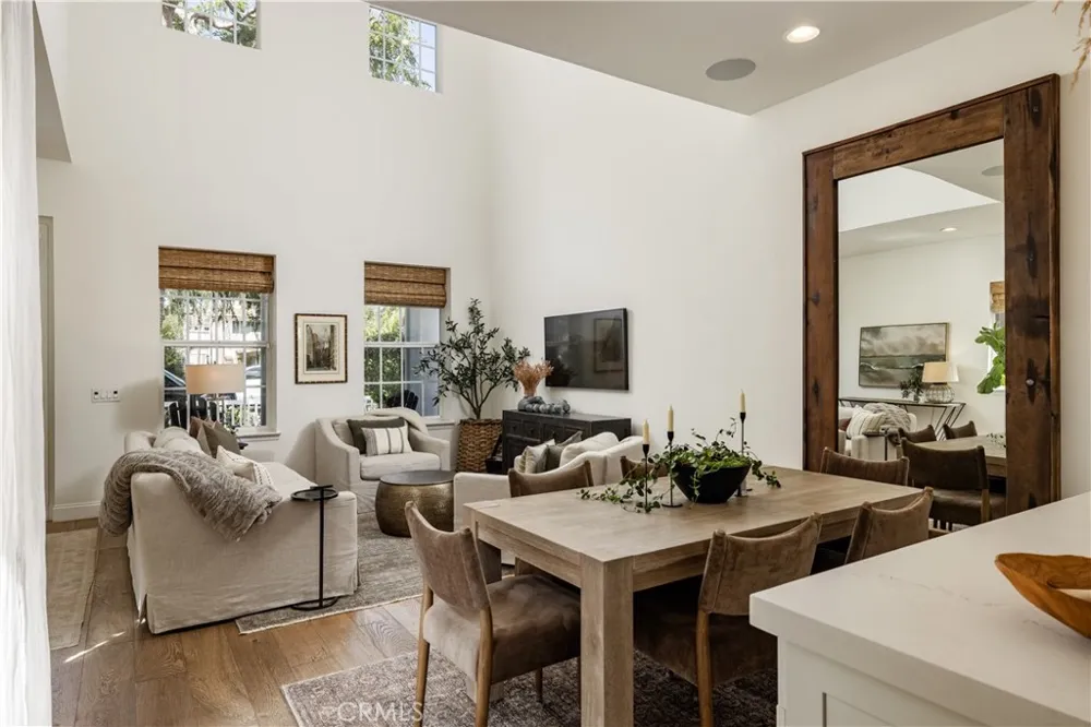 2001 Haven Newport Beach, CA 92663