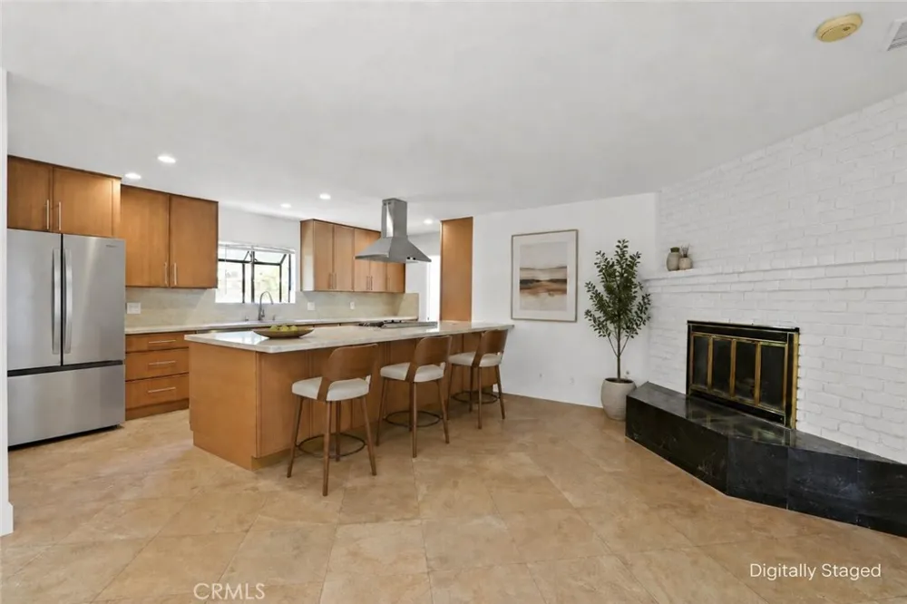 1621 Cornwall Newport Beach, CA 92660