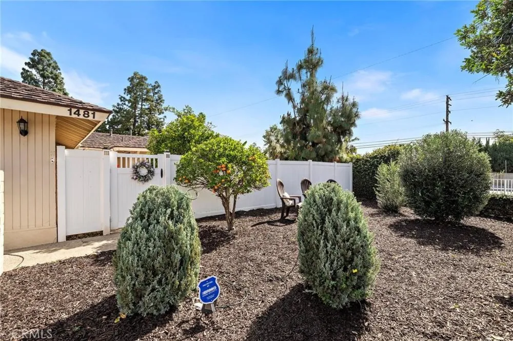 1481 Lance Tustin, CA 92780