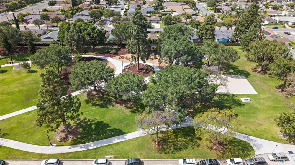 1481 Lance Tustin, CA 92780