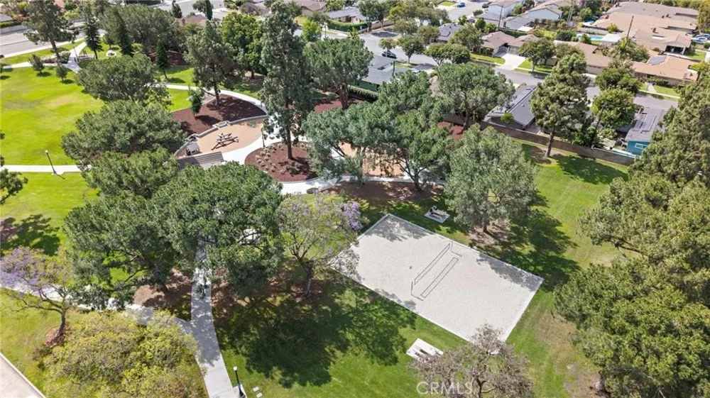 1481 Lance Tustin, CA 92780