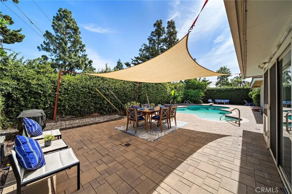 1481 Lance Tustin, CA 92780