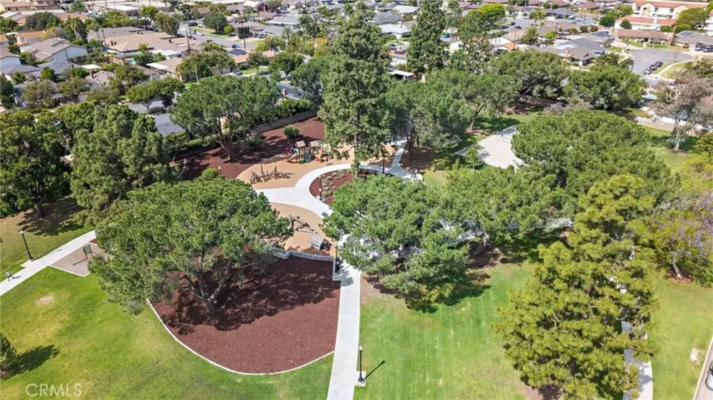 1481 Lance Tustin, CA 92780