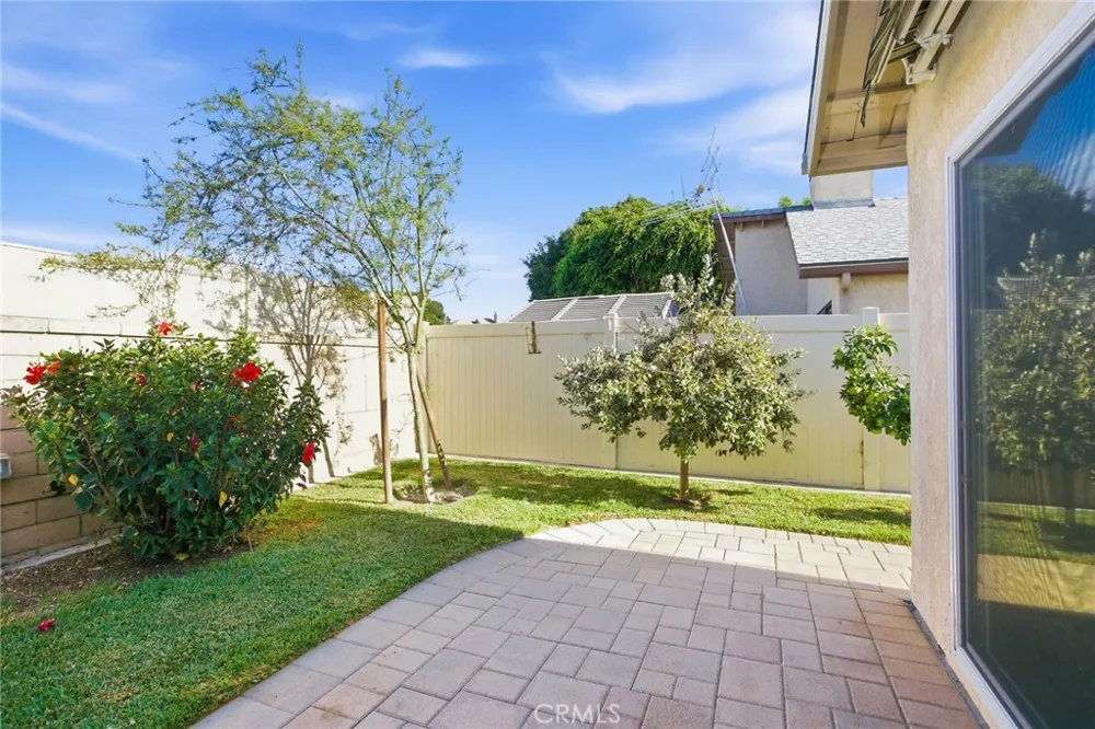 1508 Lakeside Huntington Beach, CA 92648