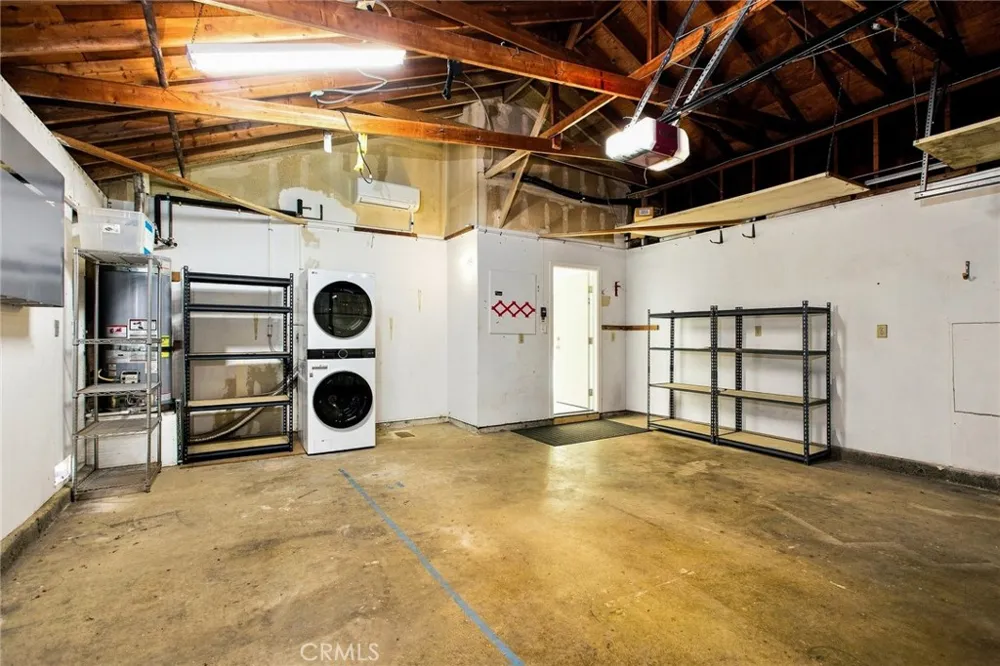 1508 Lakeside Huntington Beach, CA 92648