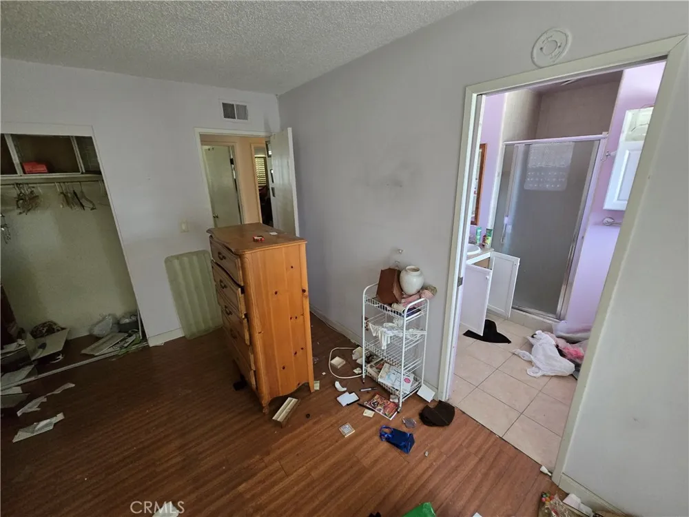 17391 Elm Street Fountain Valley, CA 92708