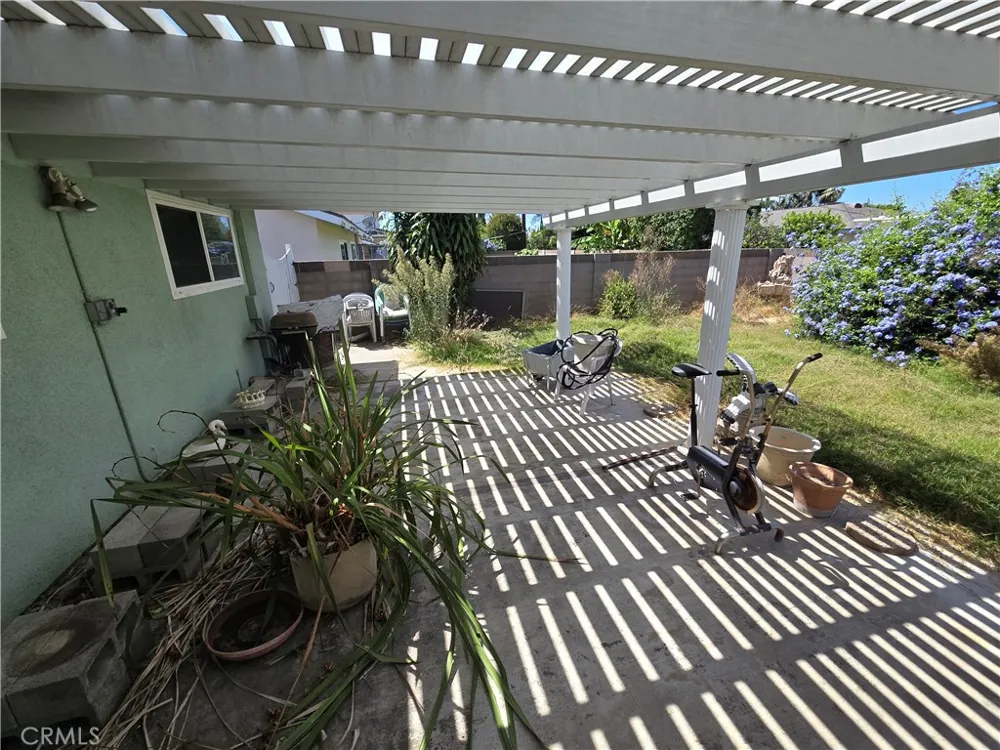 17391 Elm Street Fountain Valley, CA 92708