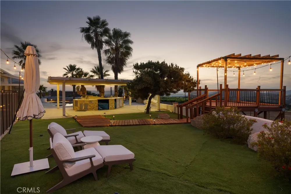 39140 Gray Squirrel Temecula, CA 92592