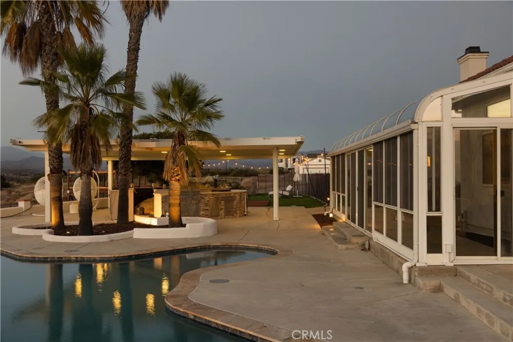 39140 Gray Squirrel Temecula, CA 92592