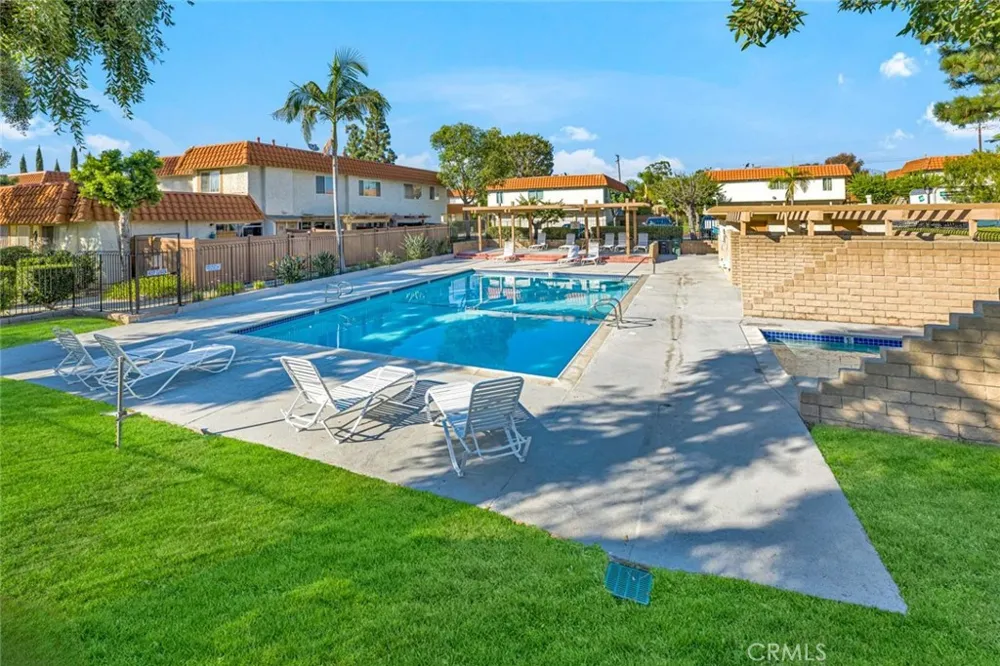 22746 Malaga Way Lake Forest, CA 92630