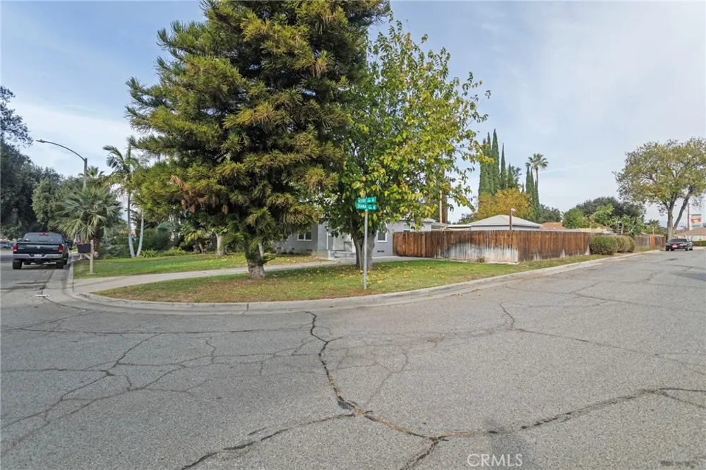 3469 Verde Street Riverside, CA 92504