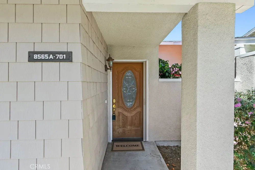 8565 Van Ness Circle #701A Huntington Beach, CA 92646