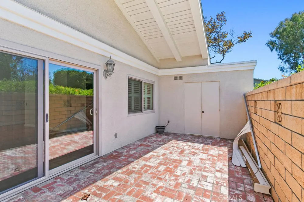 8565 Van Ness Circle #701A Huntington Beach, CA 92646