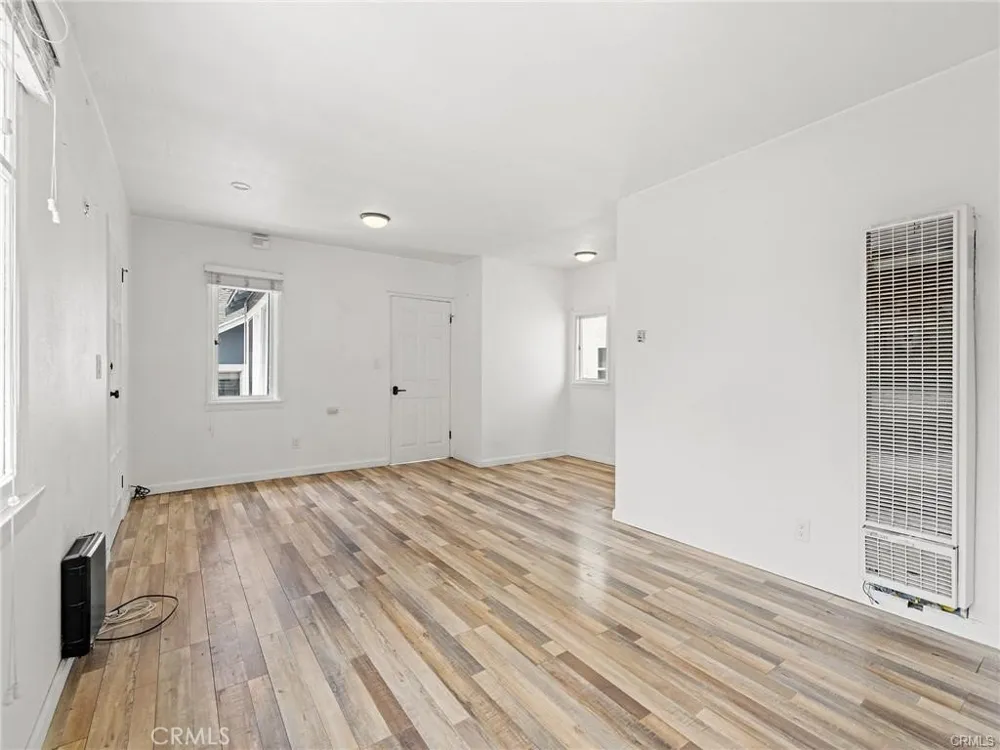 759 Loma Vista Long Beach, CA 90813
