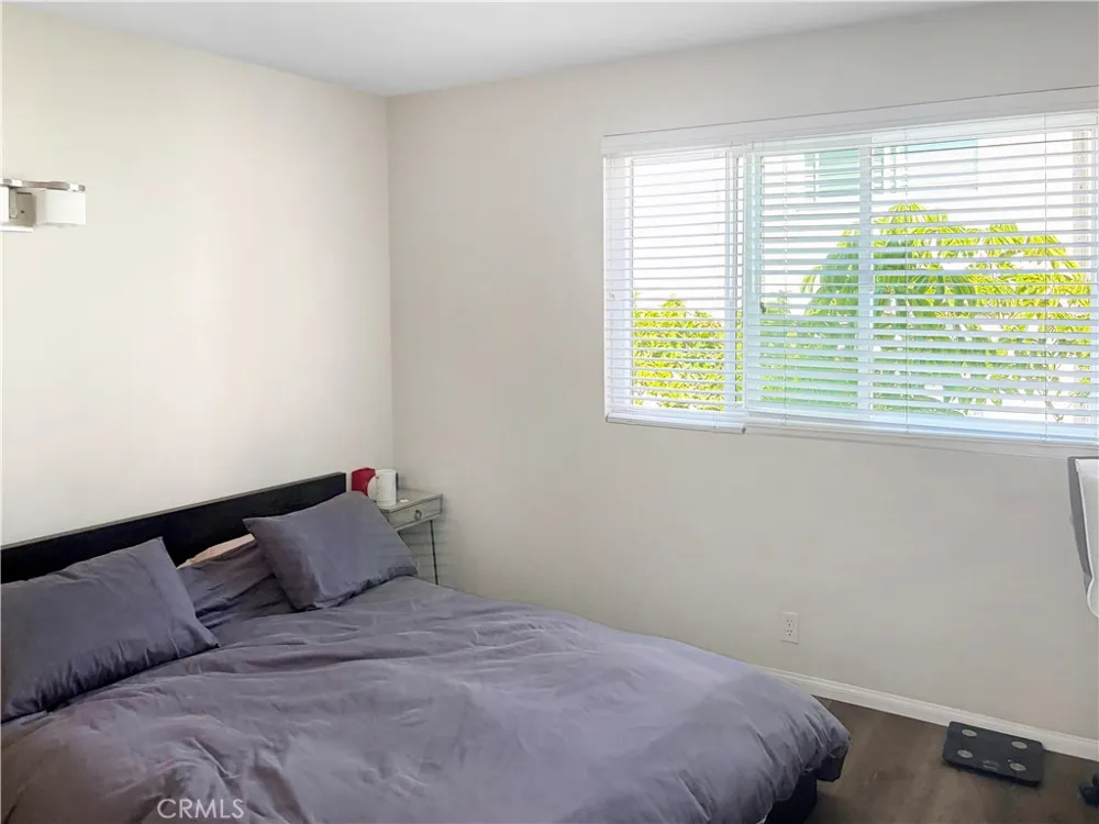245 Aster #14 Laguna Beach, CA 92651