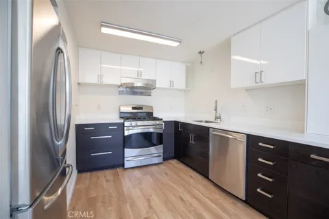 1381 S Walnut #2005
