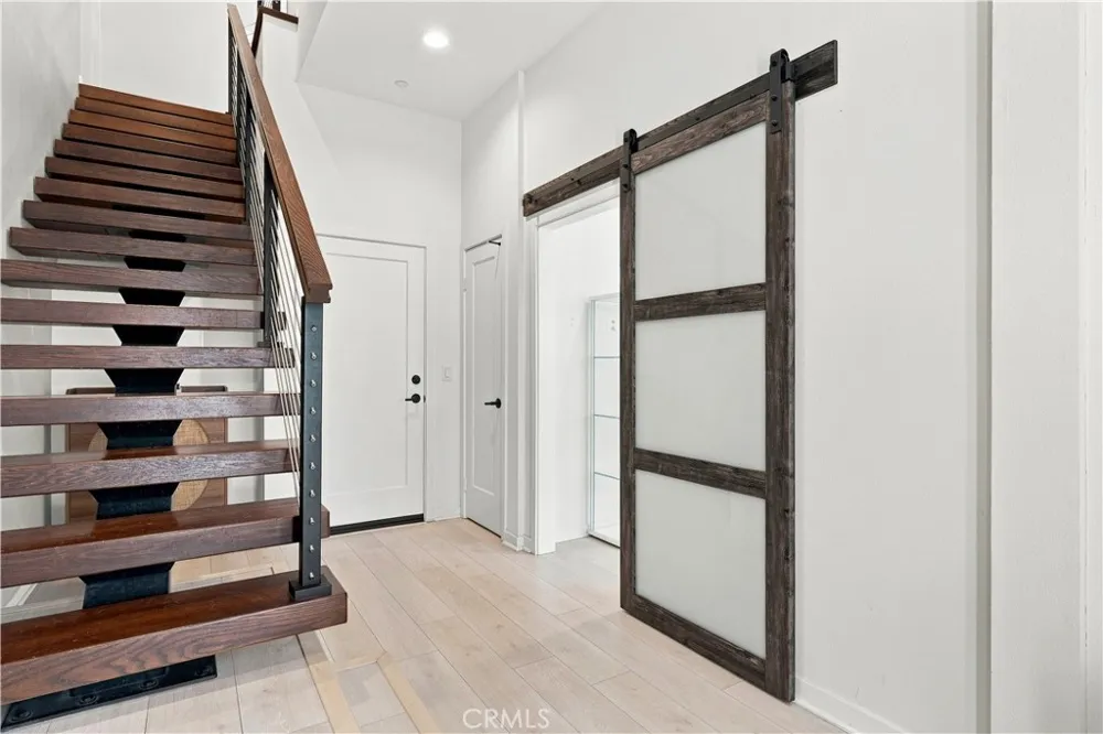 435 Village Brea, CA 92821