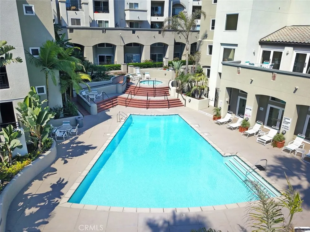 200 Pacific Coast Highway #329 Huntington Beach, CA 92648