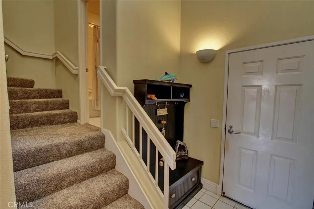 200 Pacific Coast Highway #329 Huntington Beach, CA 92648