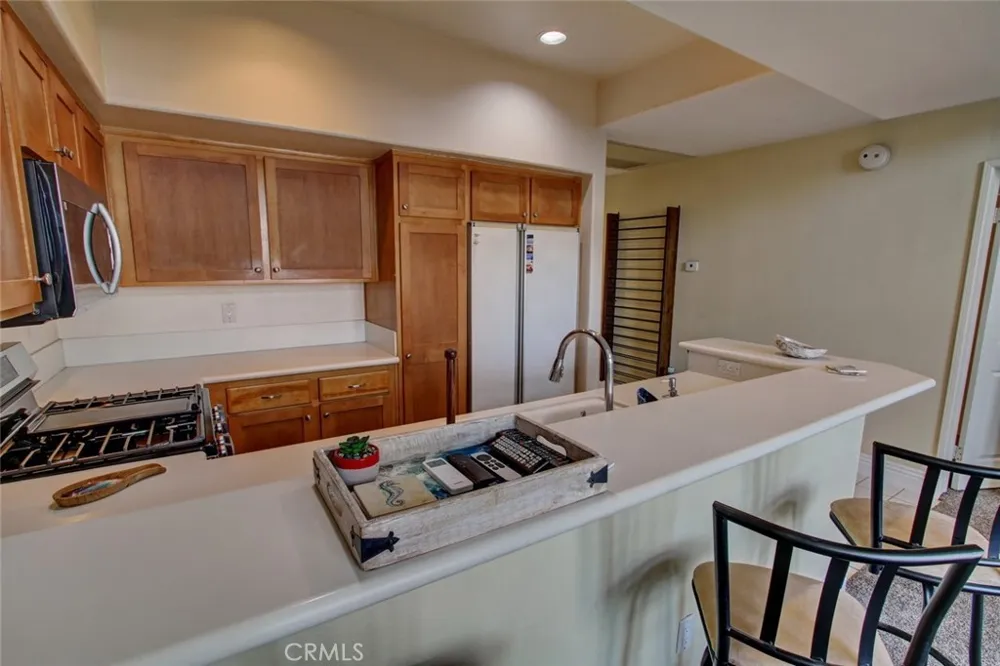 200 Pacific Coast Highway #329 Huntington Beach, CA 92648