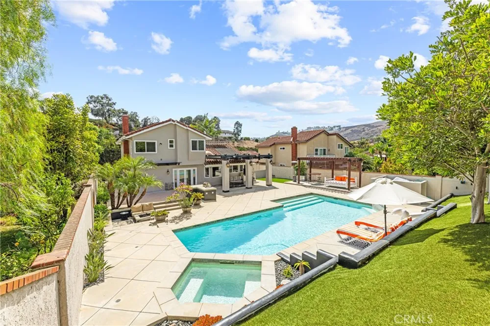 2925 Arroyo San Clemente, CA 92673