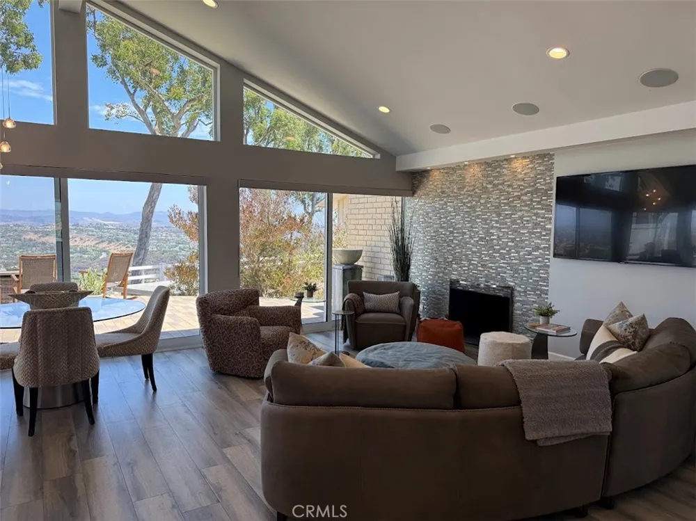 31574 Flying Cloud Laguna Niguel, CA 92677